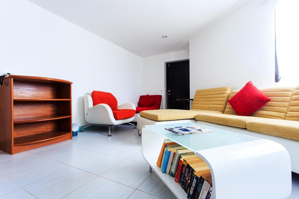 Chaweng Budget Hotel Екстер'єр фото
